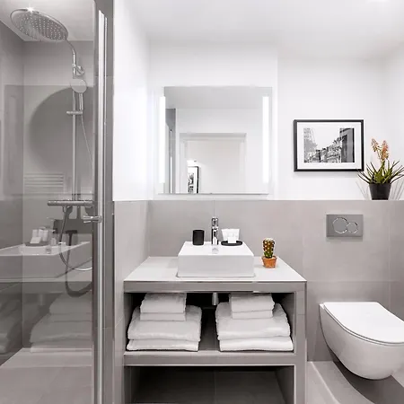 Livinparis - Luxury A/c 3 Bedrooms Opera Iii Apartment *